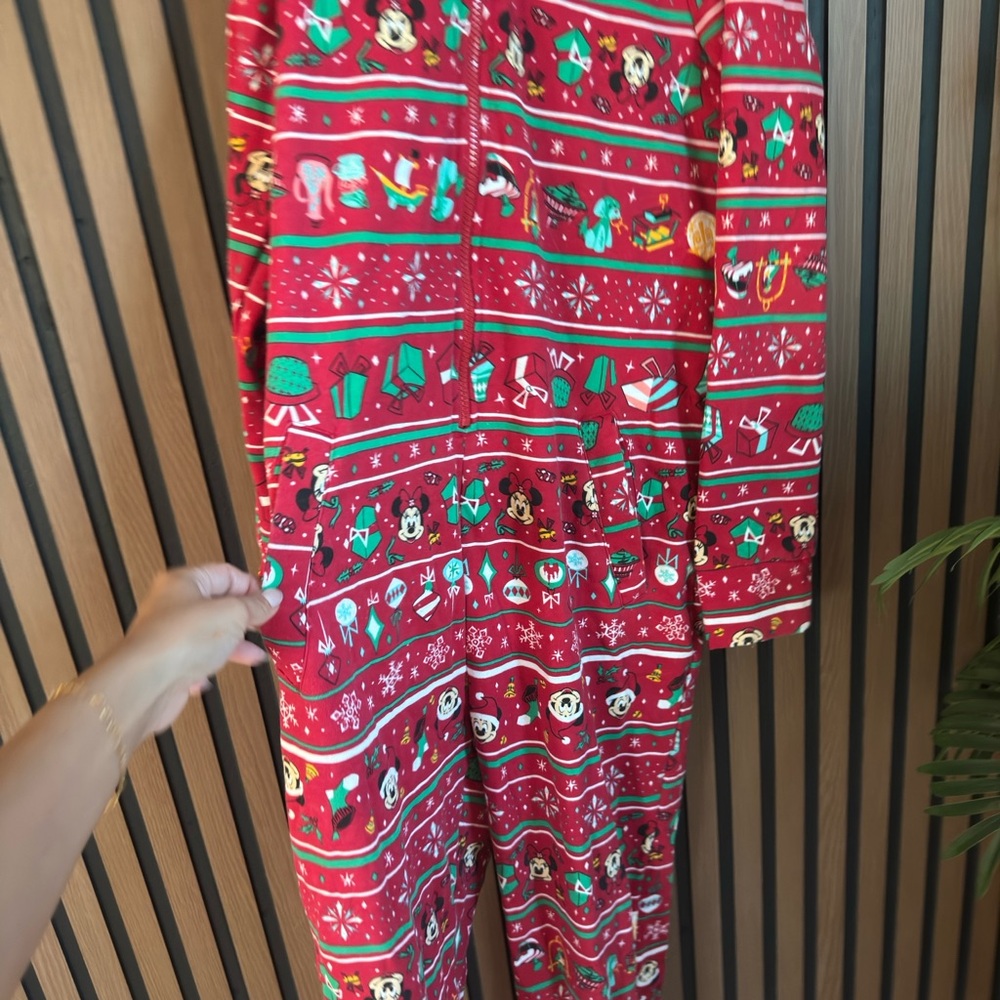Disney Festive Xmas Pajama - Picture 3 of 8